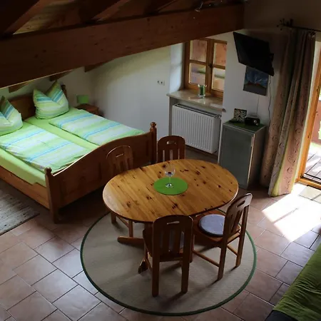 Biohof Babel Apartment Sachsenkam